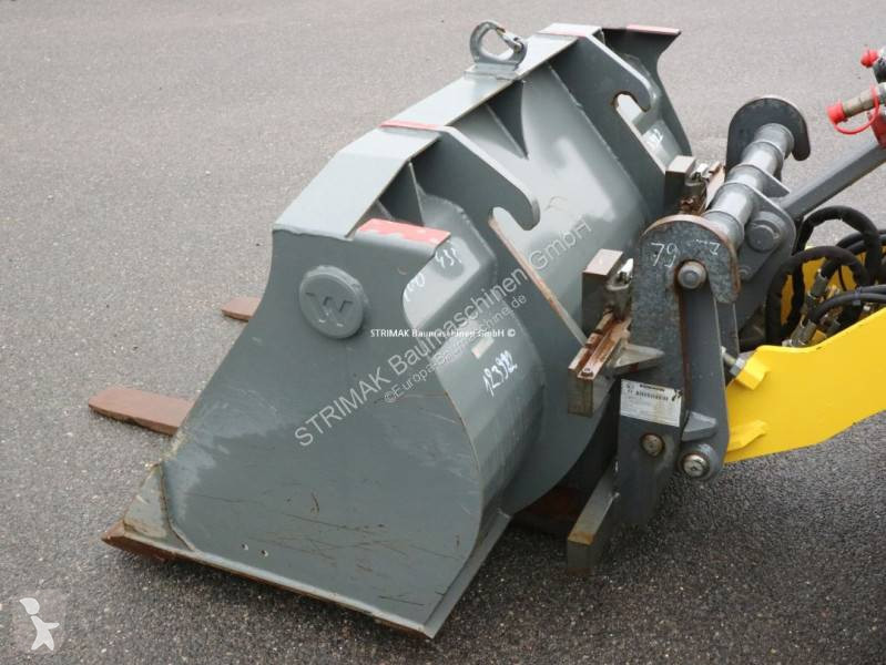 Фронтальный погрузчик Wacker Neuson