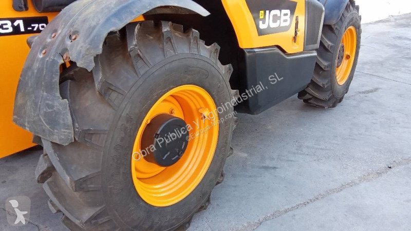 Nakladač JCB 531-70