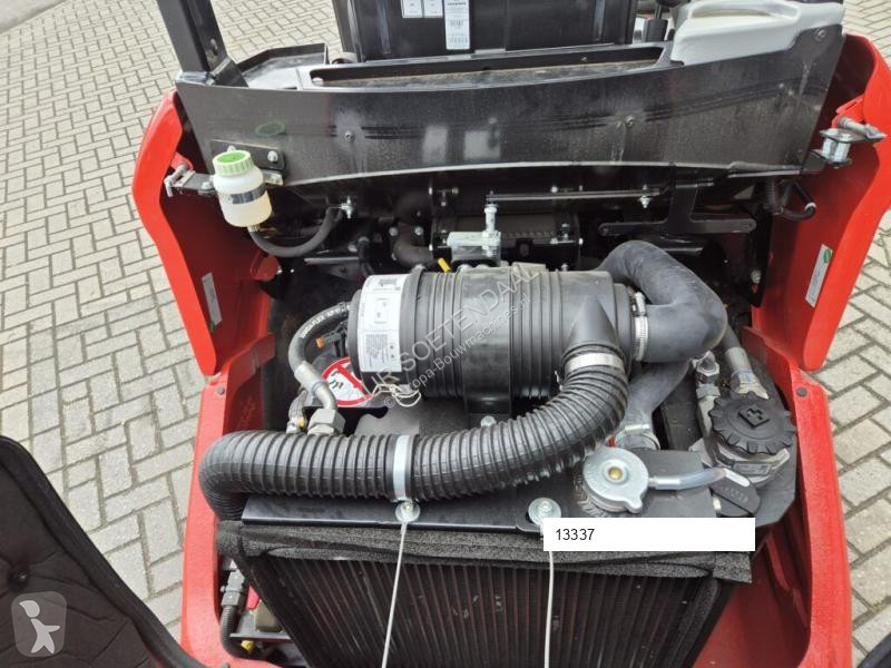 Pá carregadora Manitou MLA 3-25H