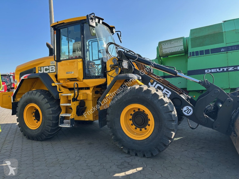Nakladač JCB  427 HT   neue Reifen