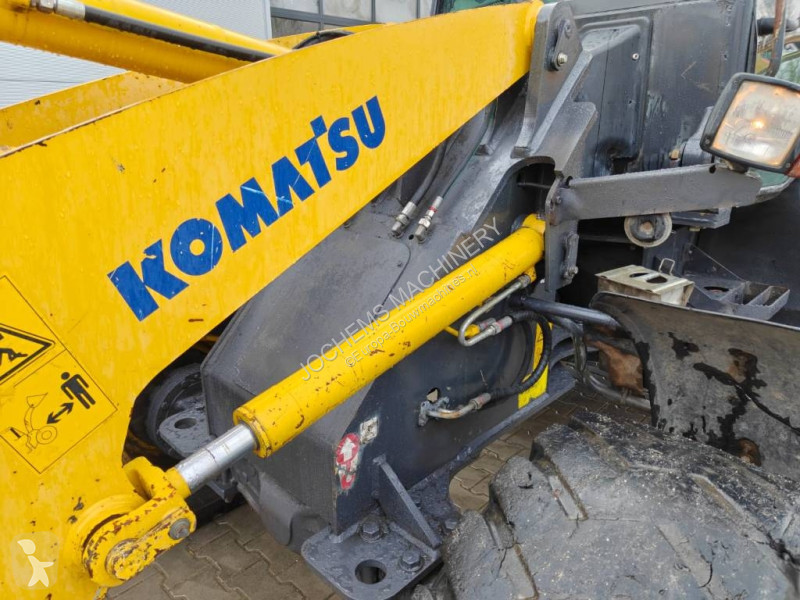 Nakladač Komatsu M6