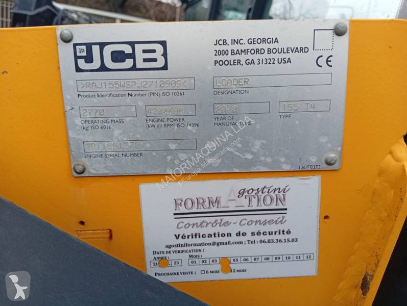 Nakladač JCB 155 T4