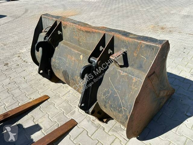 مُحمّلة JCB 409