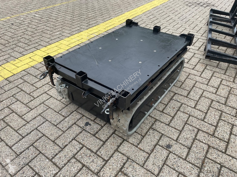 Nakladač  Carrier 1200 R