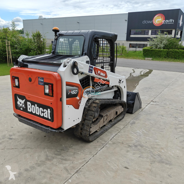 Nakladač Bobcat T450