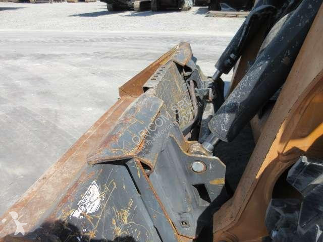 Nakladač Case SR270