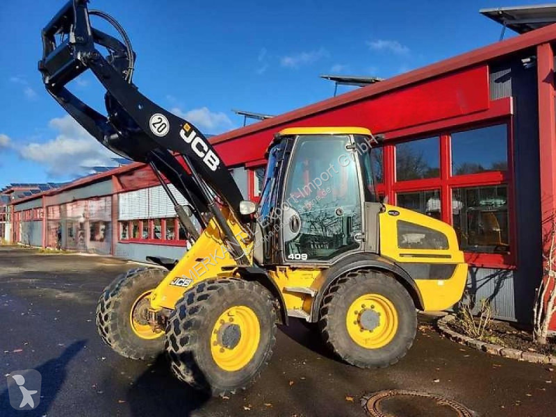 مُحمّلة JCB KOMPAKTRADLADER  AGRI