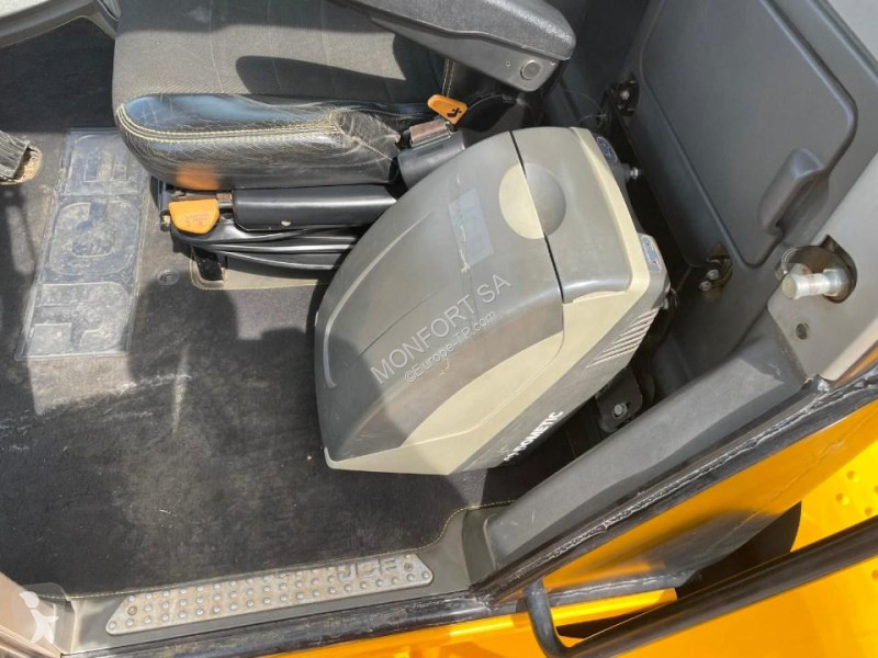 Chargeuse JCB S High Lift