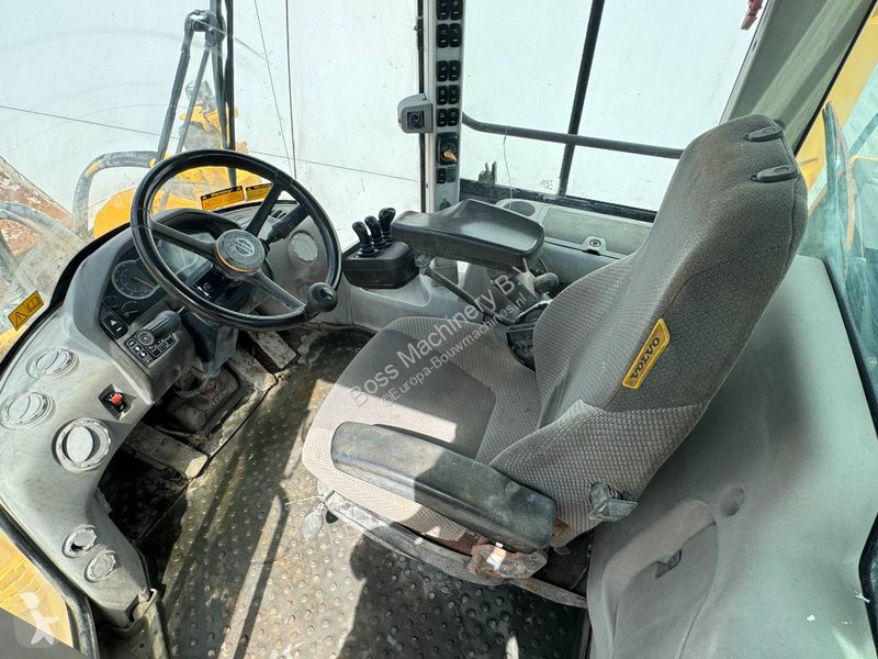 مُحمّلة Volvo L150H - High-tip Bucket / Backup...