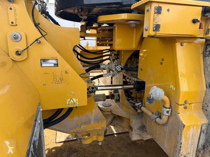 مُحمّلة Caterpillar 972M