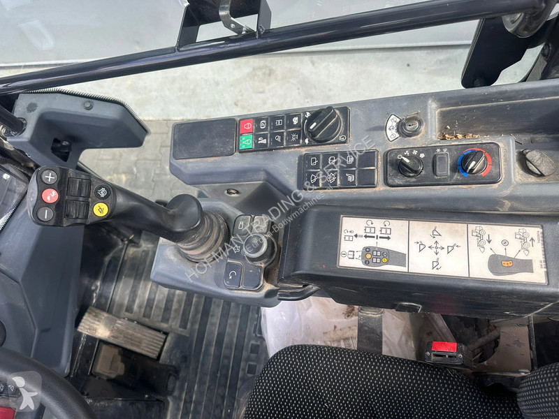 مُحمّلة Bobcat L75