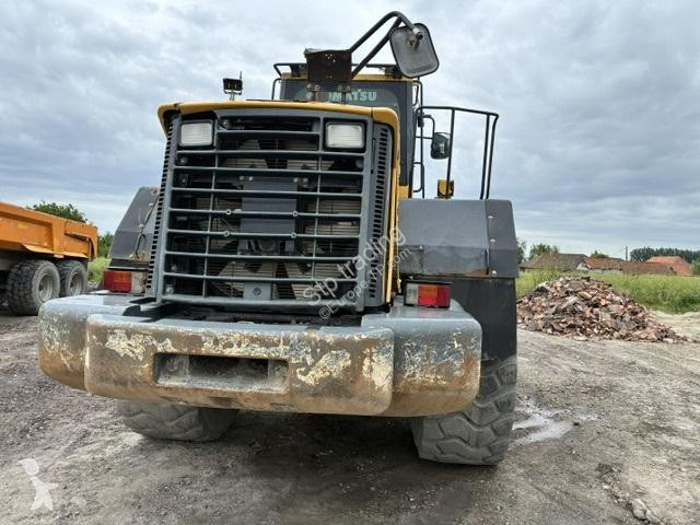 Nakladač Komatsu