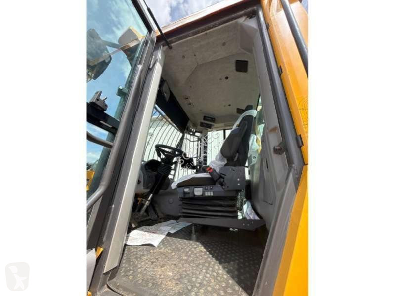 Nakladač Volvo  L110H