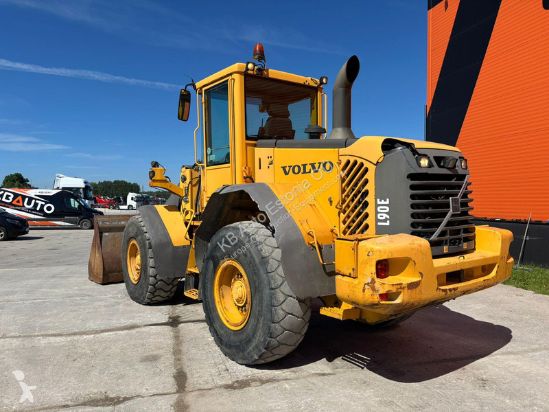 Фронтальный погрузчик Volvo L 90 E 4x4 CENTRAL...