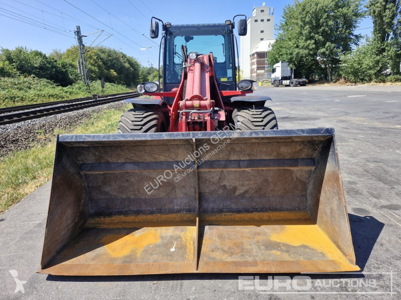 Nakladač Schäffer 8610T