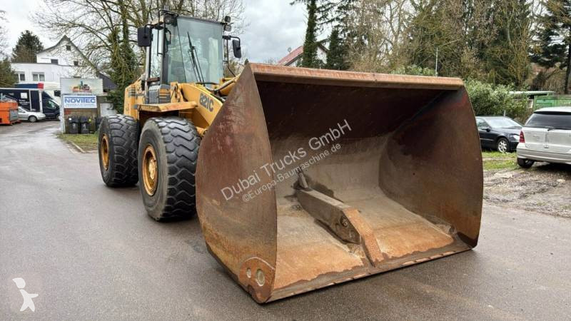 Ładowarka Case 821 C
