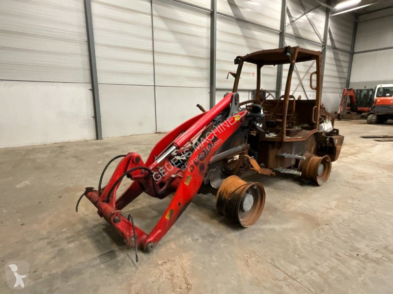 Nakladač JCB loader
