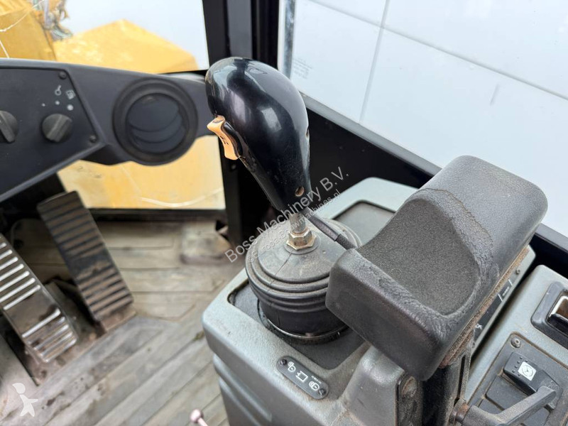 Nakladač Caterpillar 938G - Automatic Greasing...