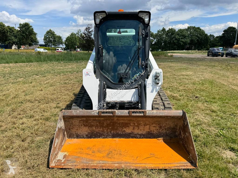 مُحمّلة Bobcat T590 - Track Loader / Closed Cab