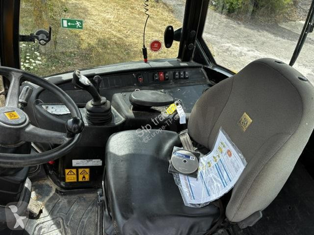 مُحمّلة JCB T4
