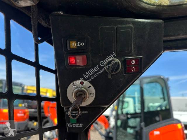 Nakladač Bobcat Kompaktlader 12.000 EUR