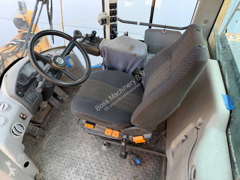 مُحمّلة Volvo - Automatic Greasing / Camera