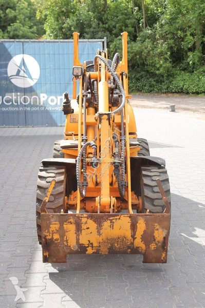 Nakladač  HT25J