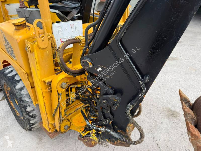 Фронтальный погрузчик JCB 1 CX