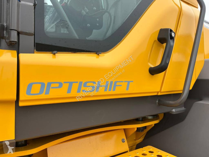 مُحمّلة Volvo CDC - all hydraulics - Full spec