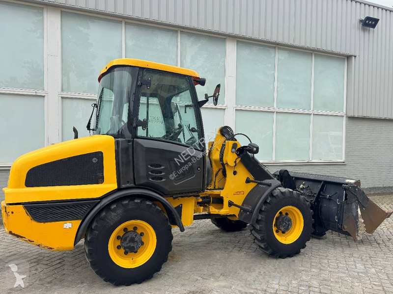 Chargeuse JCB T4