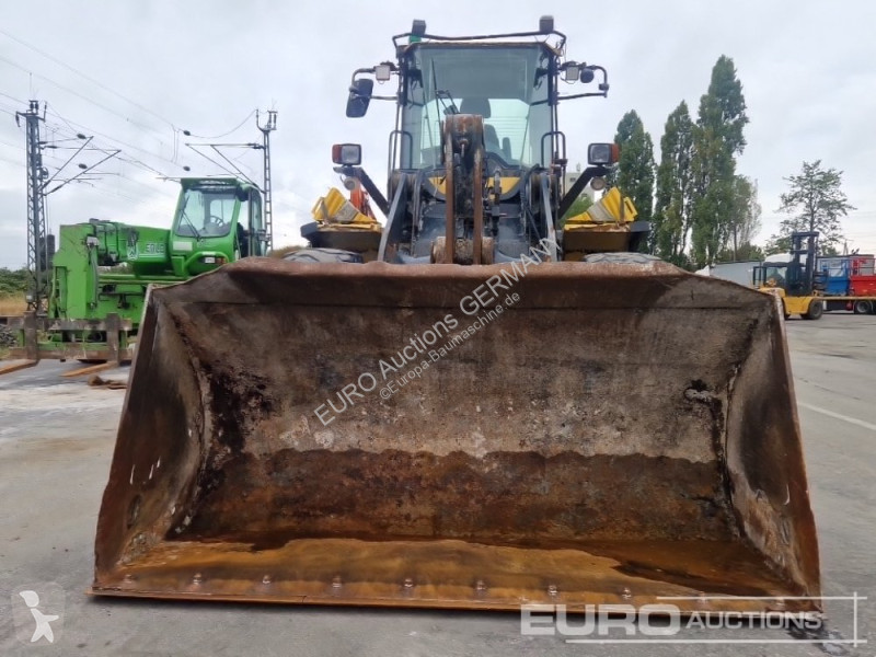 Incarcator Komatsu