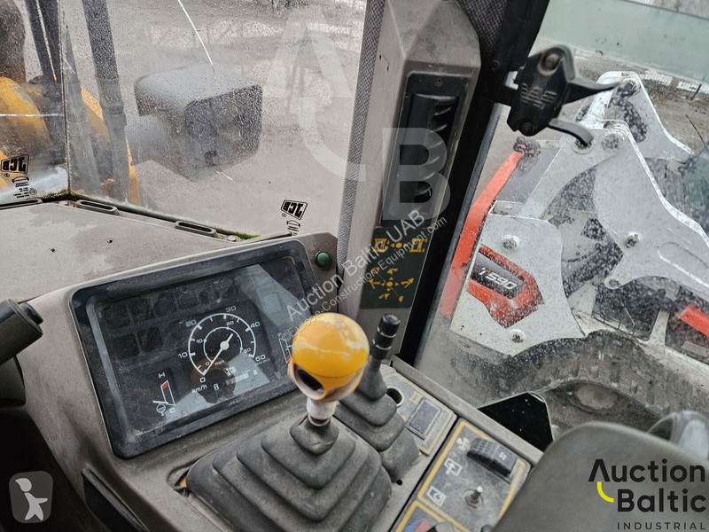 Incarcator JCB