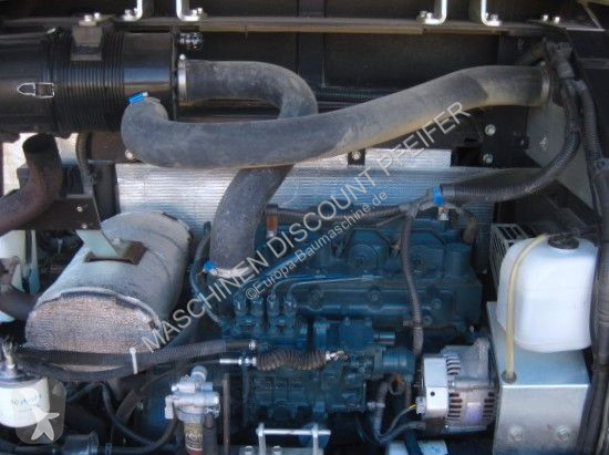 Фронтальный погрузчик Kubota KUBOTA R065 HW...