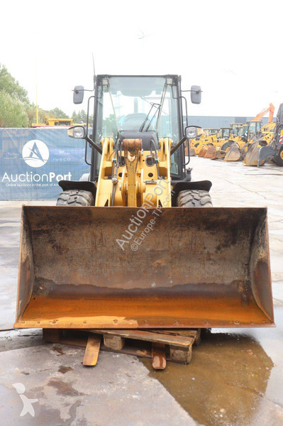 Pala cargadora Caterpillar 907M