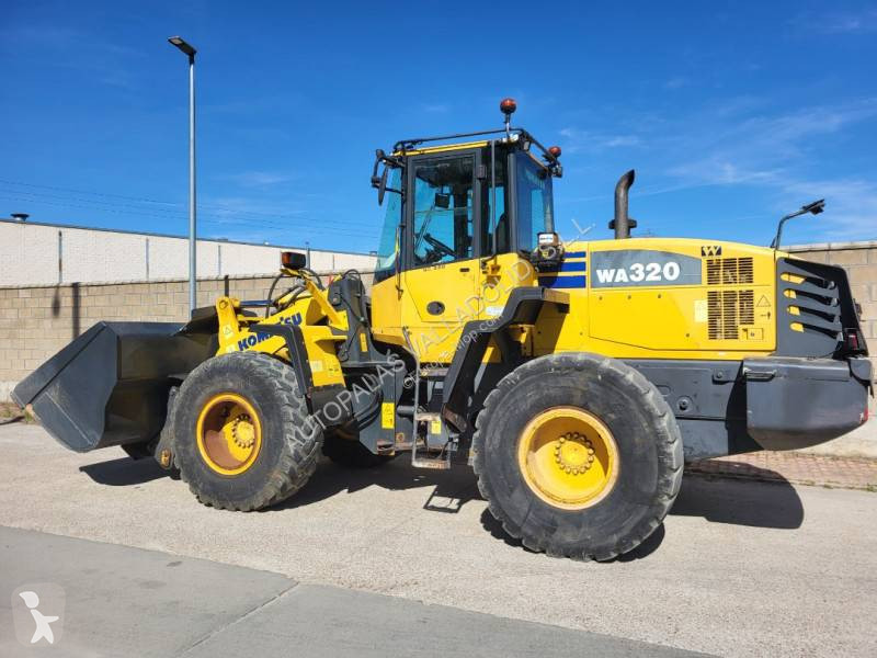 Pala cargadora Komatsu WA320-5