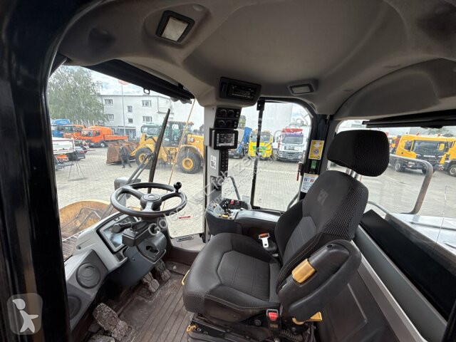 Pala cargadora Caterpillar 962M Radlader 20,2...