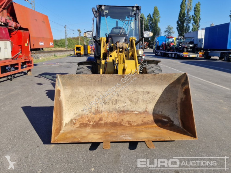 Chargeuse Caterpillar 908M