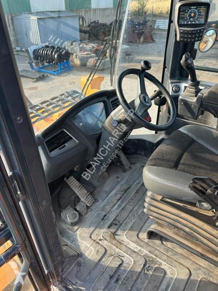 مُحمّلة Hyundai  HL970