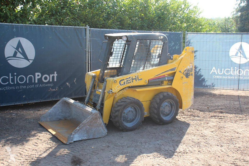 Chargeuse Gehl 3840