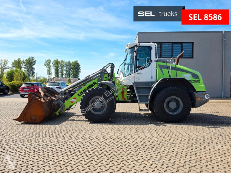 Pala cargadora Liebherr L526 | 9.504h | 2018