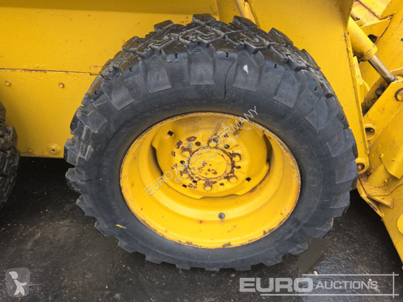 Shovel New Holland LX465