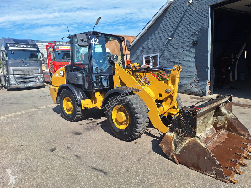 Caterpillar  loader
