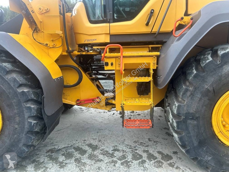 Shovel Volvo L 110 H LB