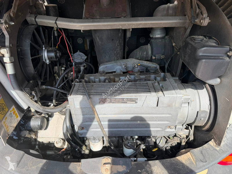 Pá carregadora Atlas 80