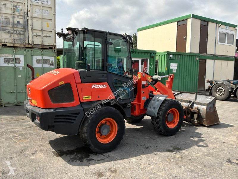 Chargeuse Kubota R065
