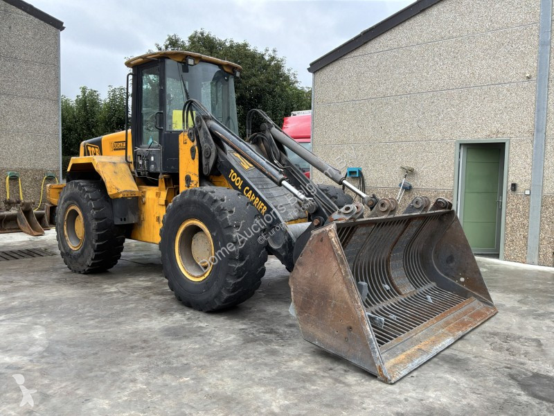 Chargeuse JCB SLP 436