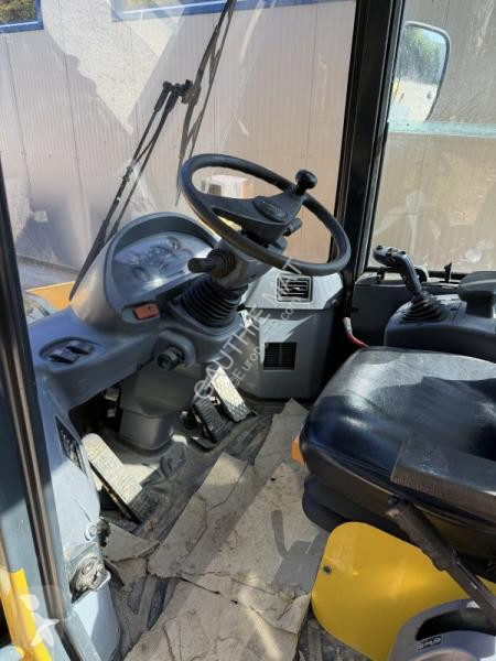 Lastare Komatsu