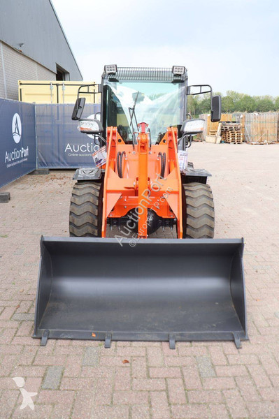 Rakodógép Machpro MP-L300