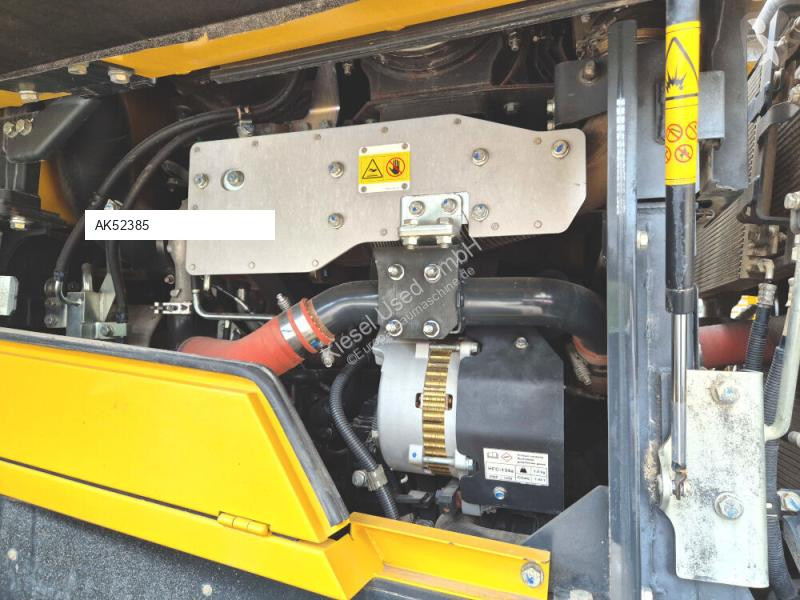 Lastare Komatsu 8
