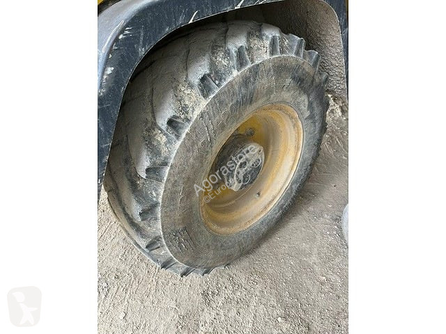 Lastare Komatsu 753